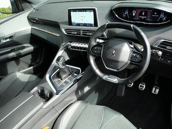 Used Peugeot 3008 2019 for sale - 75897567: Photo