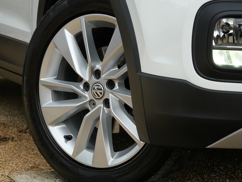 Used Volkswagen T-Cross 2021 for sale - 76686797: Photo 10