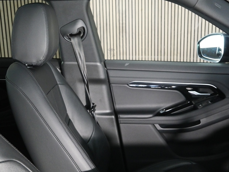 Used Land Rover Range Rover Evoque 2021 for sale - 77342302: Photo 31