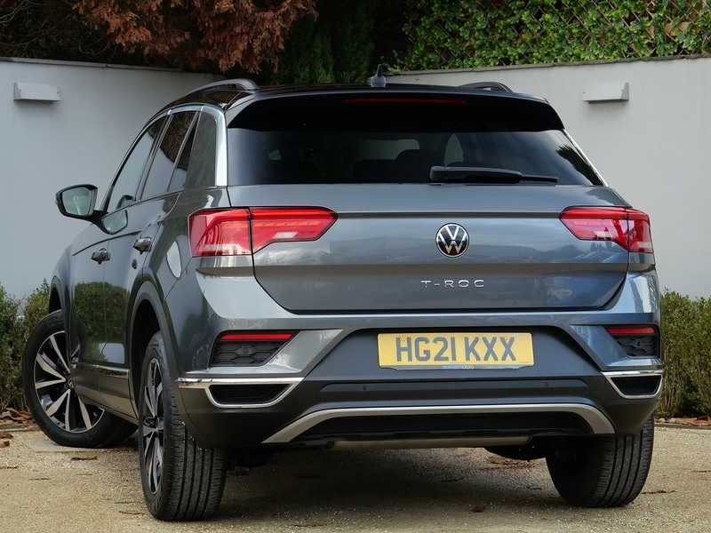 Used Volkswagen T-Roc for sale - 76612624: Photo 2