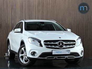 Used Mercedes-Benz GLA 2019 for sale - 78888058: Photo