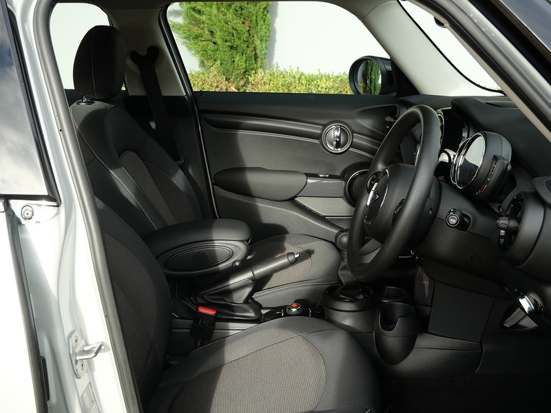 Used MINI Hatch 2020 for sale - 76682345: Photo 18