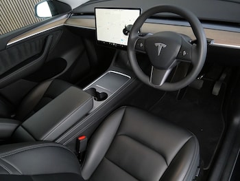 Used Tesla Model Y 2023 for sale - 78331395: Photo