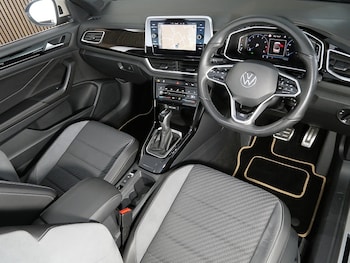 Used Volkswagen T-Roc 2023 for sale - 78931668: Photo