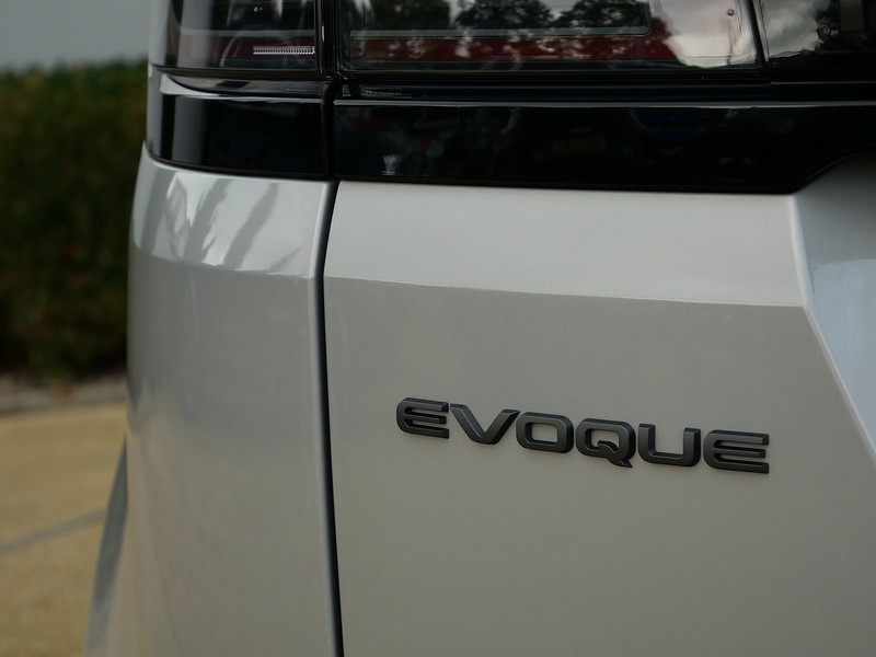 Used Land Rover Range Rover Evoque 2023 for sale - 76334096: Photo 34