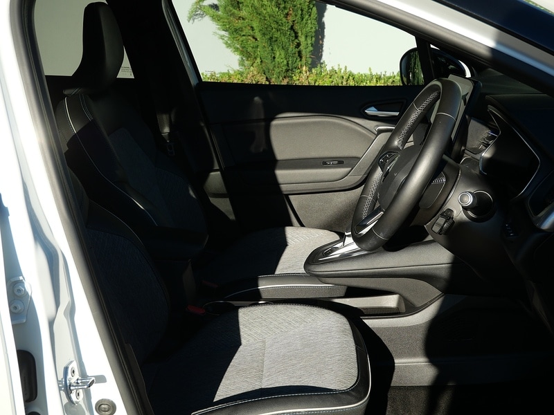 Used Renault Captur 2021 for sale - 76651038: Photo 20