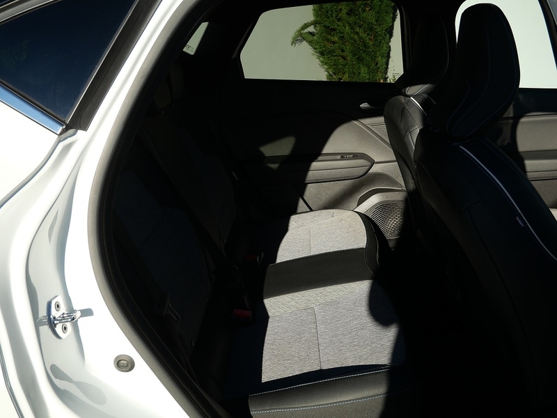 Used Renault Captur 2021 for sale - 76651038: Photo 22