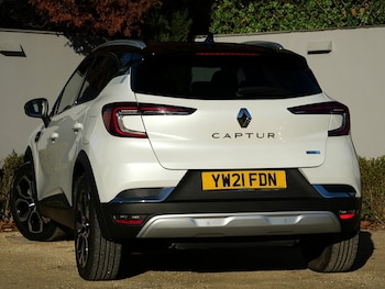 Used Renault Captur 2021 for sale - 76651038: Photo