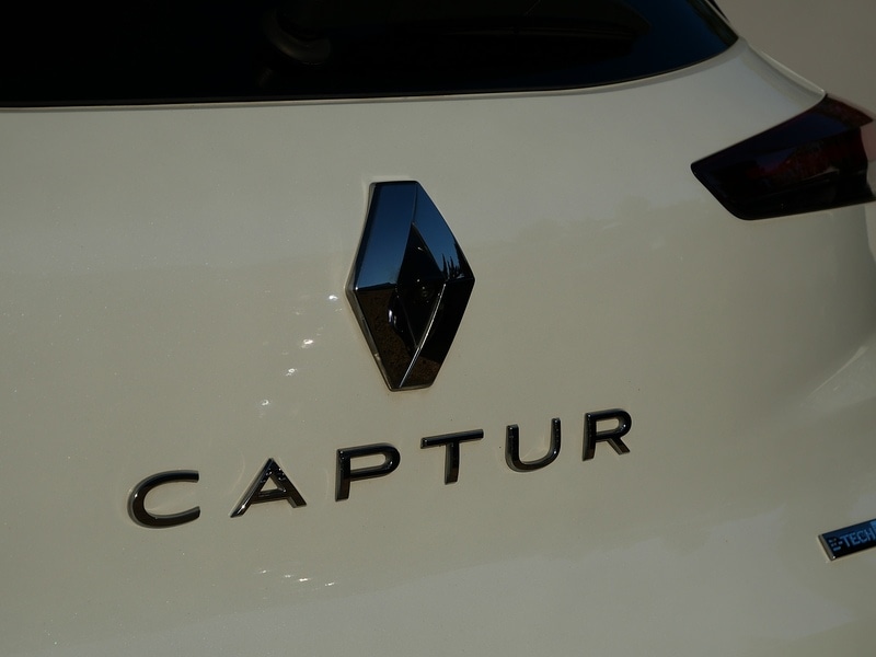 Used Renault Captur 2021 for sale - 76651038: Photo 30
