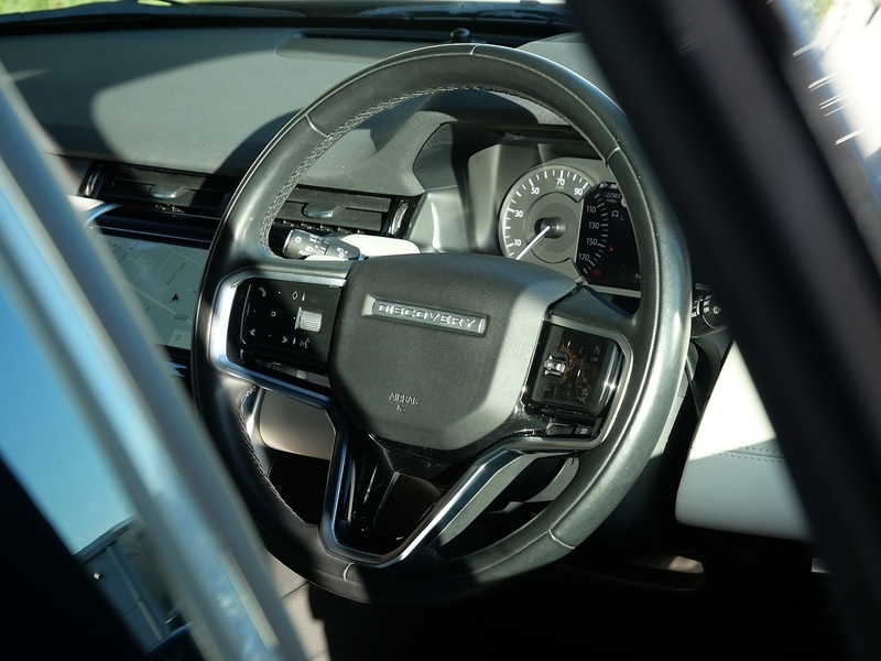 Used Land Rover Discovery Sport 2022 for sale - 76821261: Photo 12