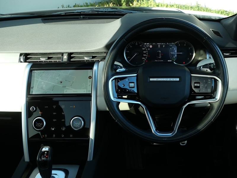 Used Land Rover Discovery Sport 2022 for sale - 76821261: Photo 16