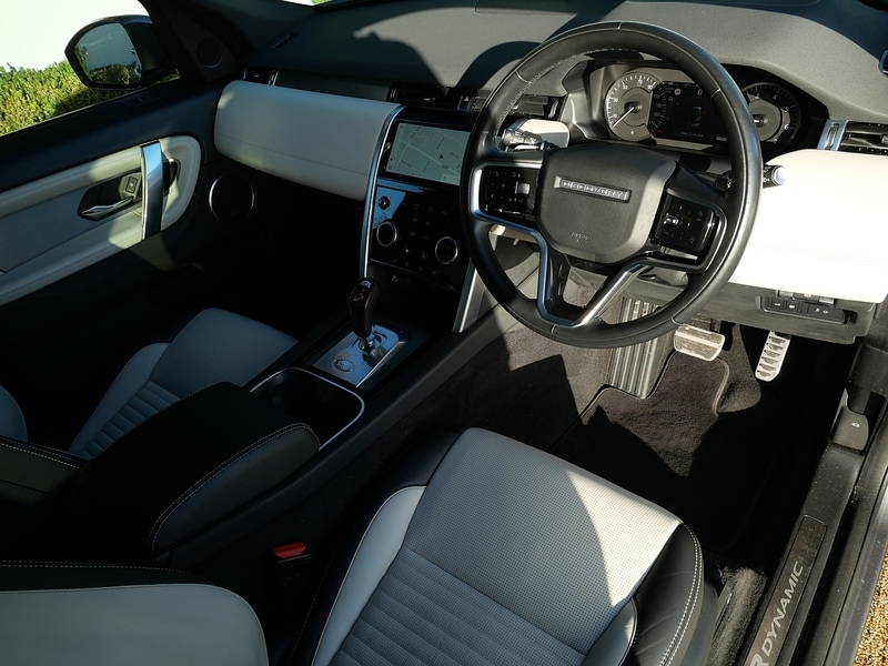 Used Land Rover Discovery Sport 2022 for sale - 76821261: Photo 3