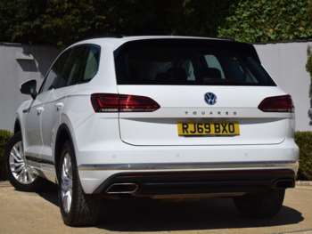 Used Volkswagen Touareg 2019 for sale - 74340543: Photo