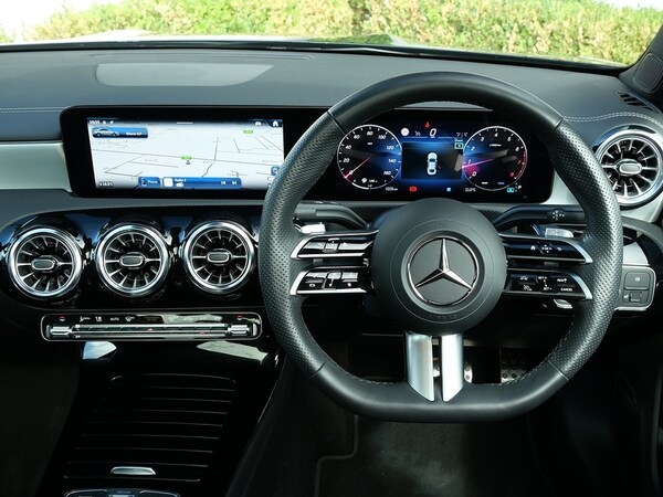 Used Mercedes-Benz CLA 2023 for sale - 75690317: Photo 15