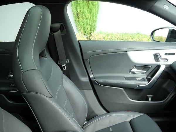 Used Mercedes-Benz CLA 2023 for sale - 75690317: Photo 18