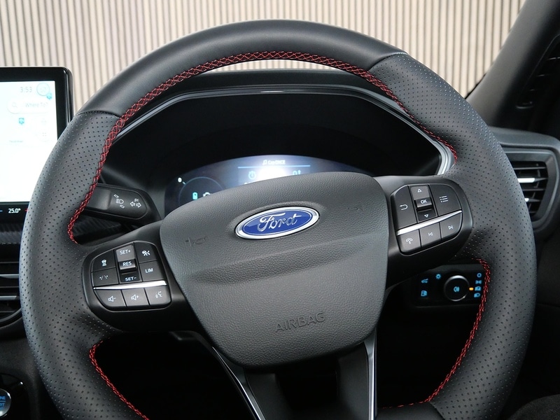 Used Ford Kuga 2025 for sale - 77328797: Photo 38