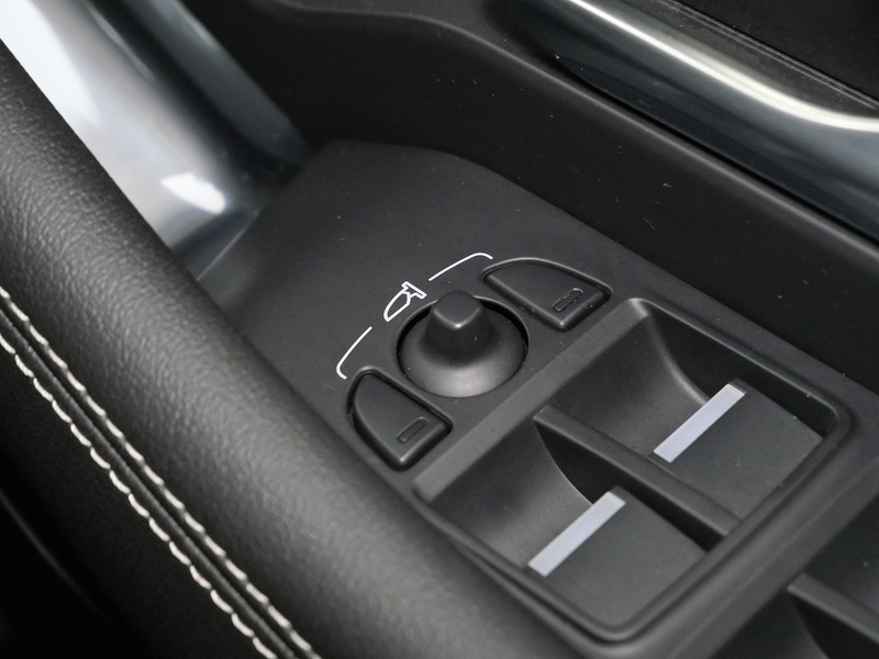 Used Jaguar E-Pace 2024 for sale - 77370300: Photo 43