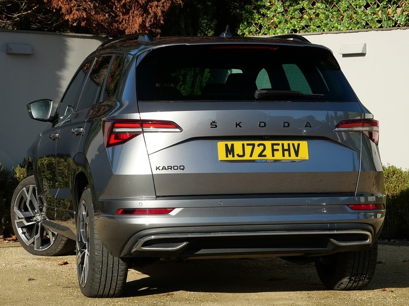 Used Skoda Karoq 2022 for sale - 76763195: Photo 2