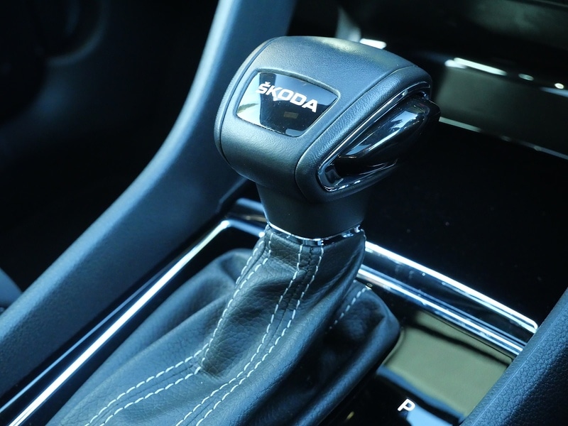 Used Skoda Karoq 2022 for sale - 76763195: Photo 30