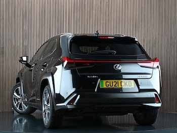 Used Lexus UX 2021 for sale - 77880636: Photo