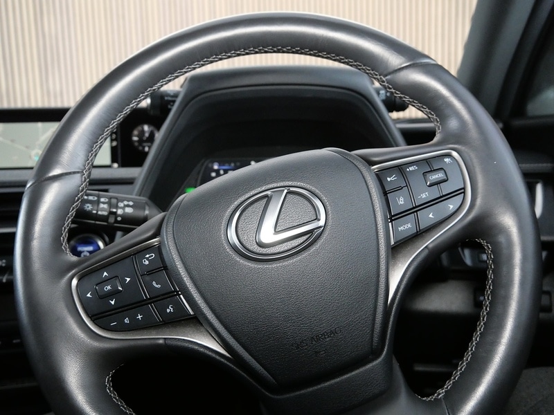 Used Lexus UX 2021 for sale - 77880636: Photo 38