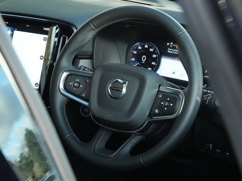 Used Volvo XC40 2022 for sale - 76628603: Photo 12