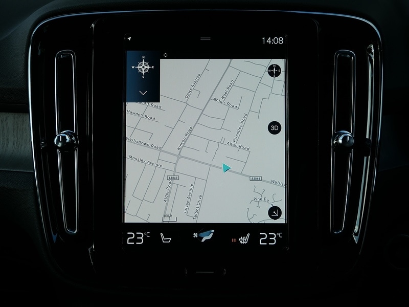 Used Volvo XC40 2022 for sale - 76628603: Photo 14