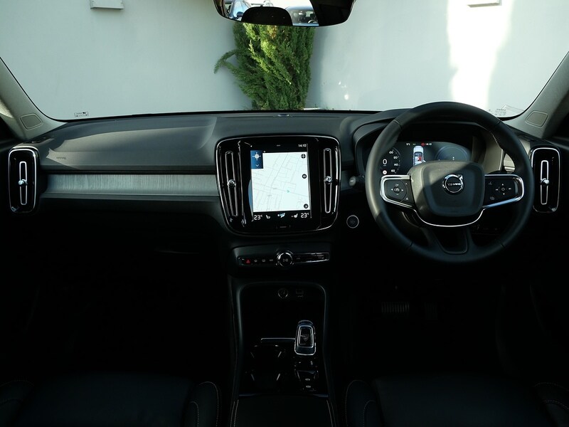 Used Volvo XC40 2022 for sale - 76628603: Photo 21