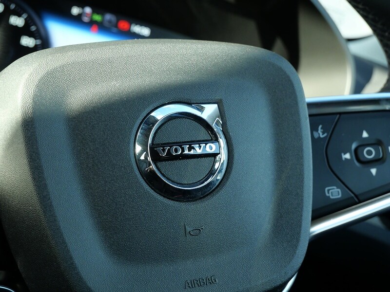 Used Volvo XC40 2022 for sale - 76628603: Photo 26