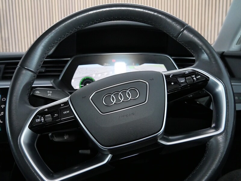 Used Audi e-tron 2021 for sale - 77840757: Photo 37