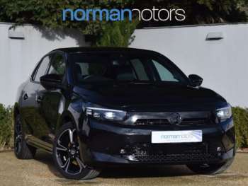2024 - 1.2 MHEV Ultimate Hatchback 5dr Petrol Hybrid e-DCT Euro 6 (s/s) (136 ps)