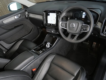 Used Volvo XC40 2021 for sale - 79314125: Photo