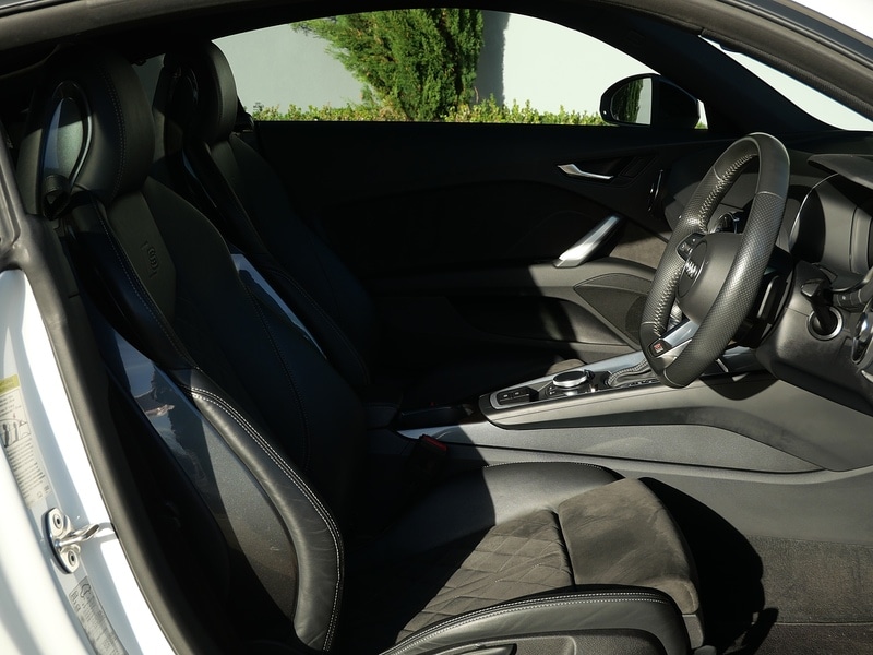 Used Audi TT 2021 for sale - 76712161: Photo 21