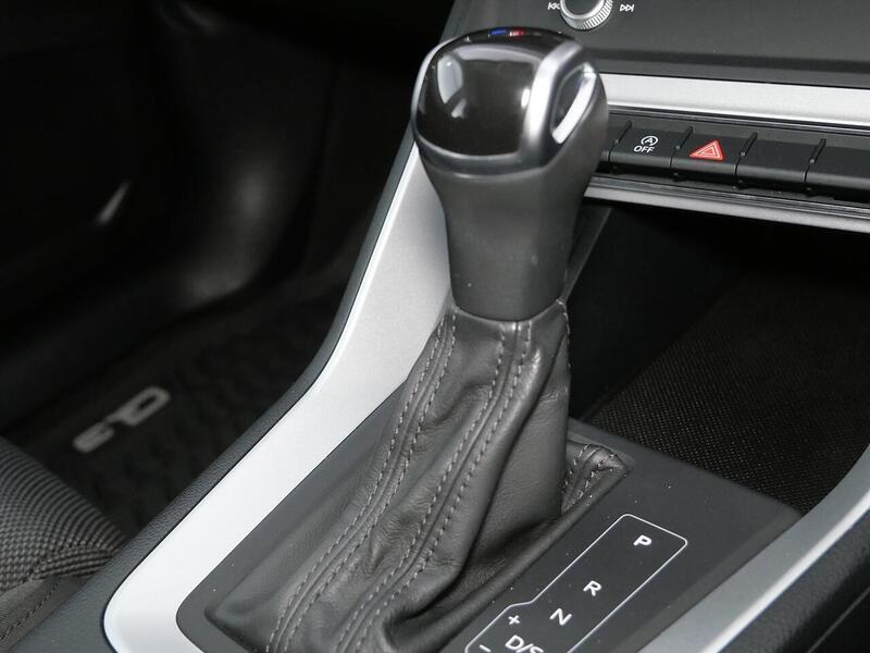 Used Audi Q3 2020 for sale - 77836600: Photo 38