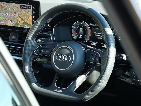 Used Audi A4 Avant 2023 for sale - 76065064: Photo 12
