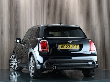 Used MINI Hatch 2023 for sale - 77264041: Photo