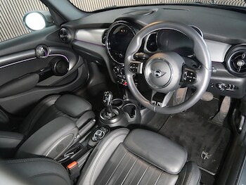 Used MINI Hatch 2023 for sale - 77264041: Photo