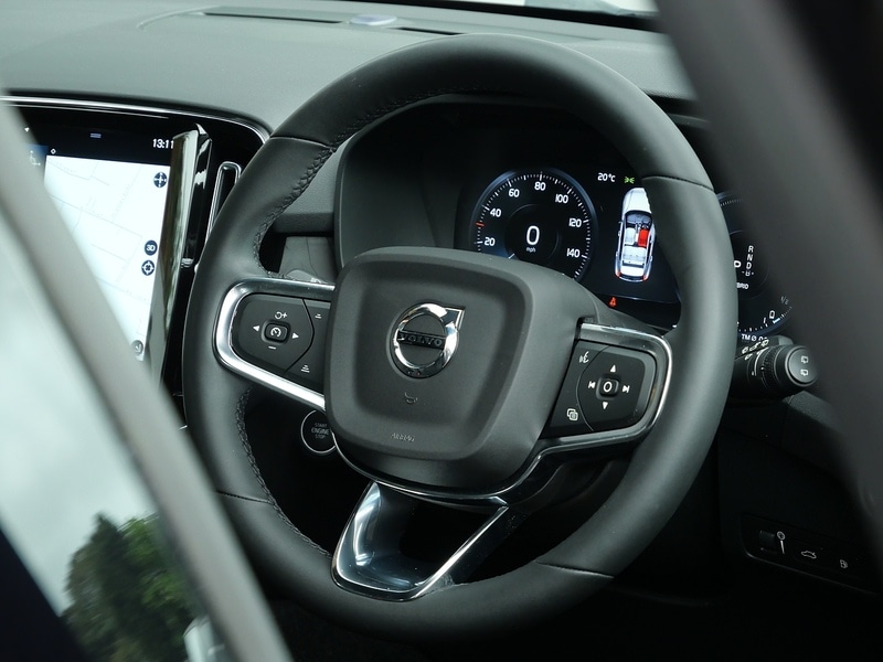 Used Volvo XC40 2022 for sale - 76712136: Photo 12