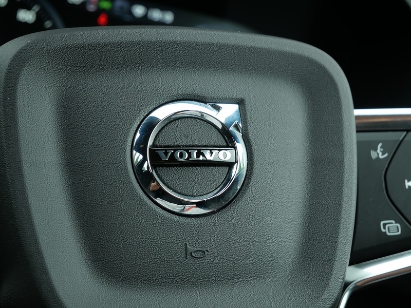 Used Volvo XC40 2022 for sale - 76712136: Photo 25