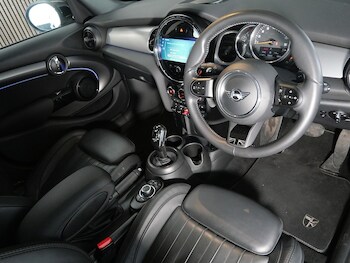 Used MINI Hatch 2022 for sale - 77423043: Photo