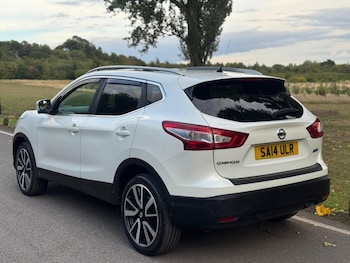 Used Nissan Qashqai 2014 for sale - 75982697: Photo