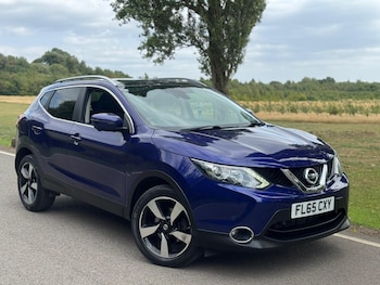 Used Nissan Qashqai 2015 for sale - 75982699: Photo