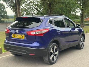 Used Nissan Qashqai 2015 for sale - 75982699: Photo