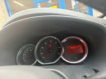 Used Dacia Sandero Stepway 2020 for sale - 77971565: Photo