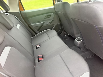 Used Dacia Duster 2019 for sale - 77905363: Photo