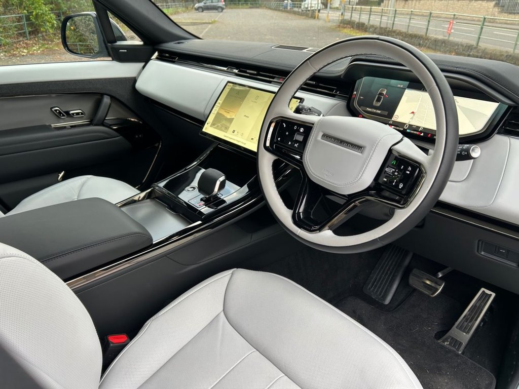 Used Land Rover Range Rover Sport 2025 for sale - 76841103: Photo 13