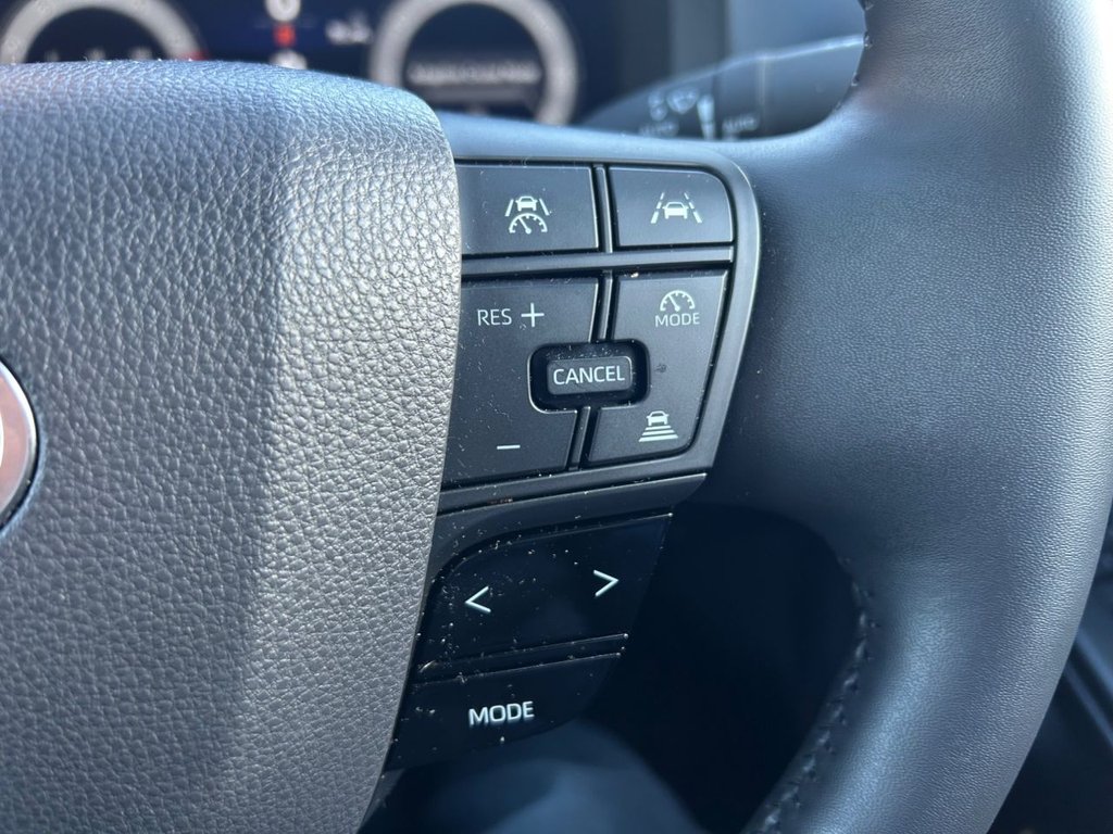 Used Toyota C-HR 2025 for sale - 77457602: Photo 23