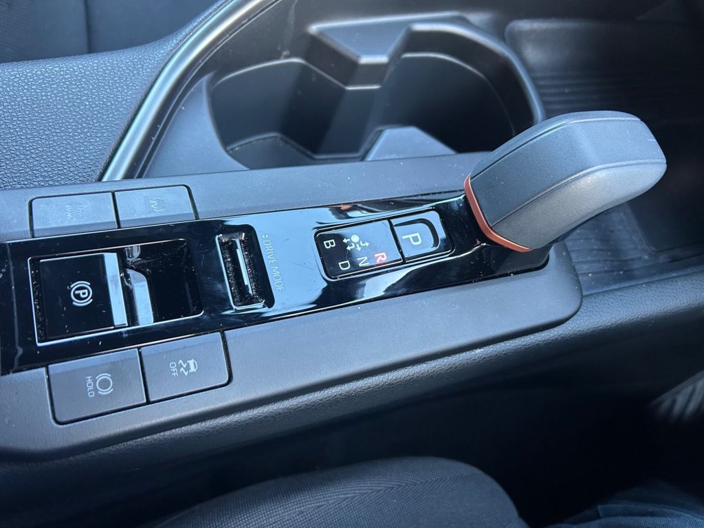 Used Toyota C-HR 2025 for sale - 77457602: Photo 29