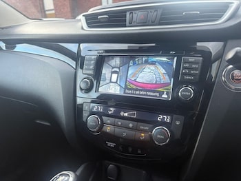 Used Nissan Qashqai 2015 for sale - 77250360: Photo