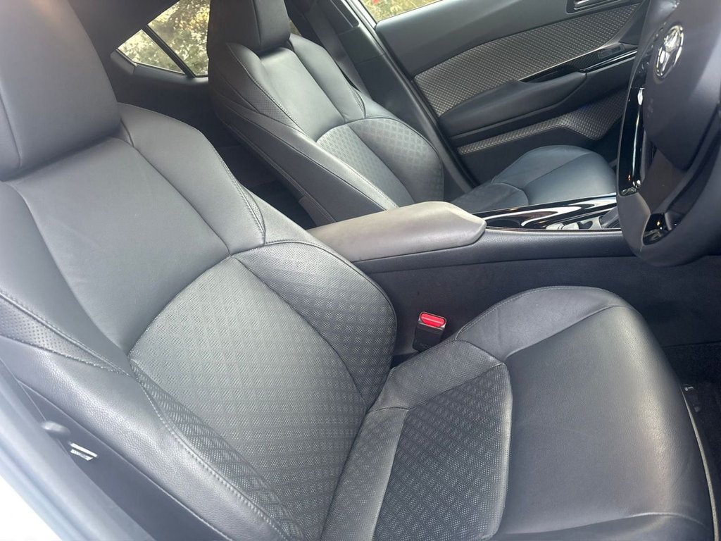 Used Toyota C-HR 2023 for sale - 77276569: Photo 13